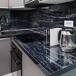 Classbnb - Two Designer Lofts